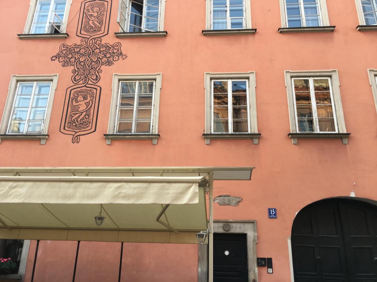 P&O Serviced Apartments Old Town Square Studio Βαρσοβία Εξωτερικό φωτογραφία