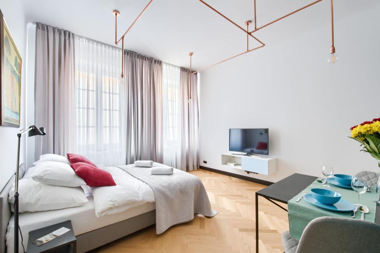 P&O Serviced Apartments Old Town Square Studio Βαρσοβία Εξωτερικό φωτογραφία